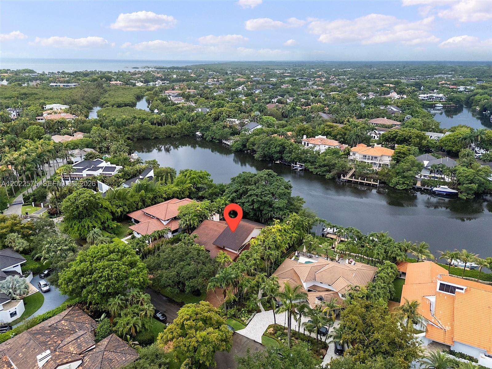 7244 Lago Dr, Coral Gables, FL 33143 - For Sale photo 7