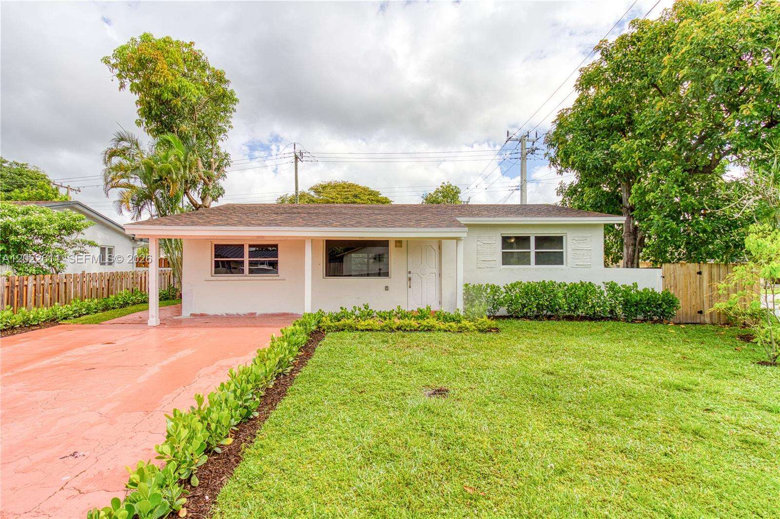7401 Raleigh St, Hollywood, FL 33024 - For Sale photo 2