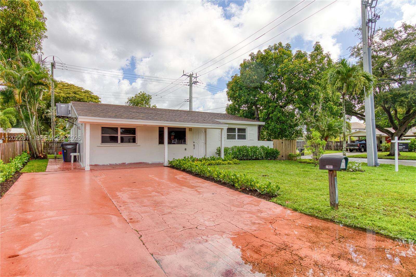 7401 Raleigh St, Hollywood, FL 33024 - For Sale photo 4