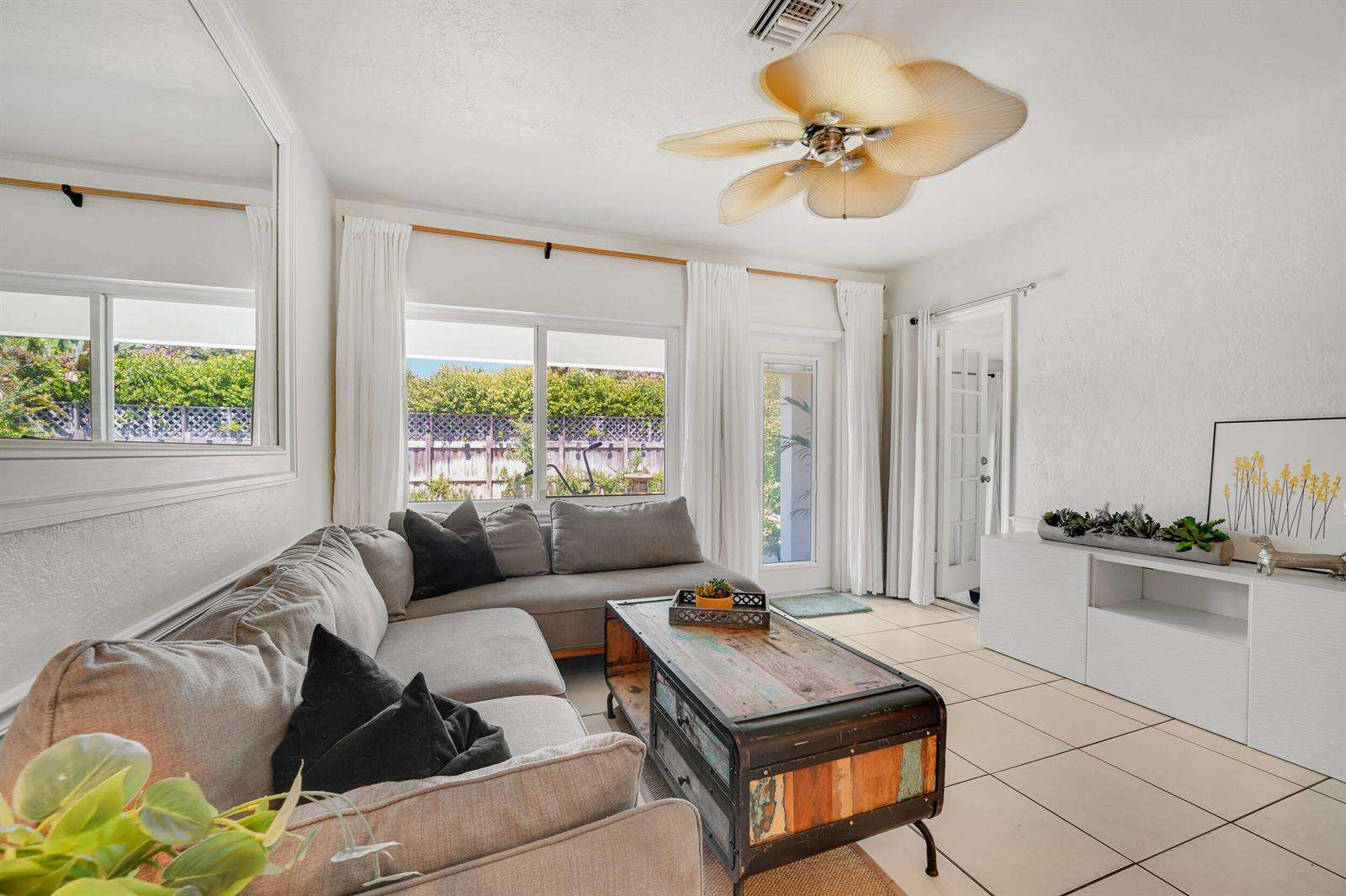 1236 13th, Fort Lauderdale, FL 33304 - For Sale photo 22