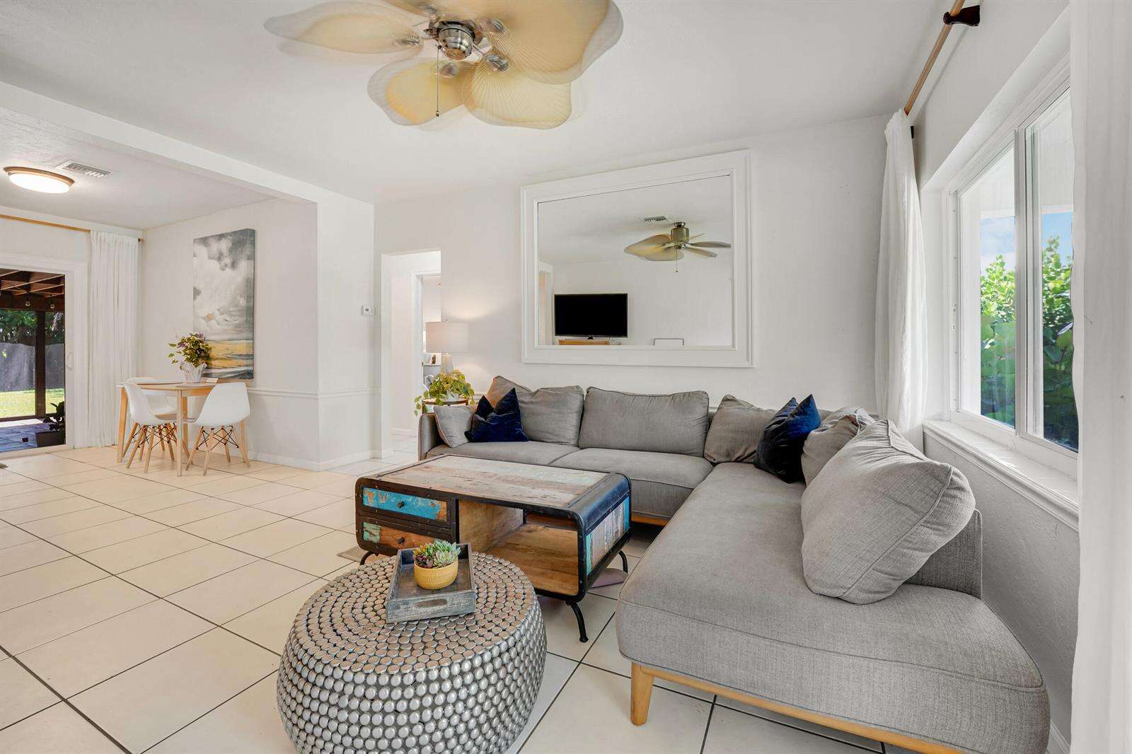 1236 13th, Fort Lauderdale, FL 33304 - For Sale photo 8