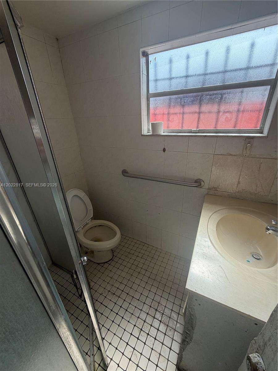 5740 Taylor St, Hollywood, FL 33021 - For Sale photo 5