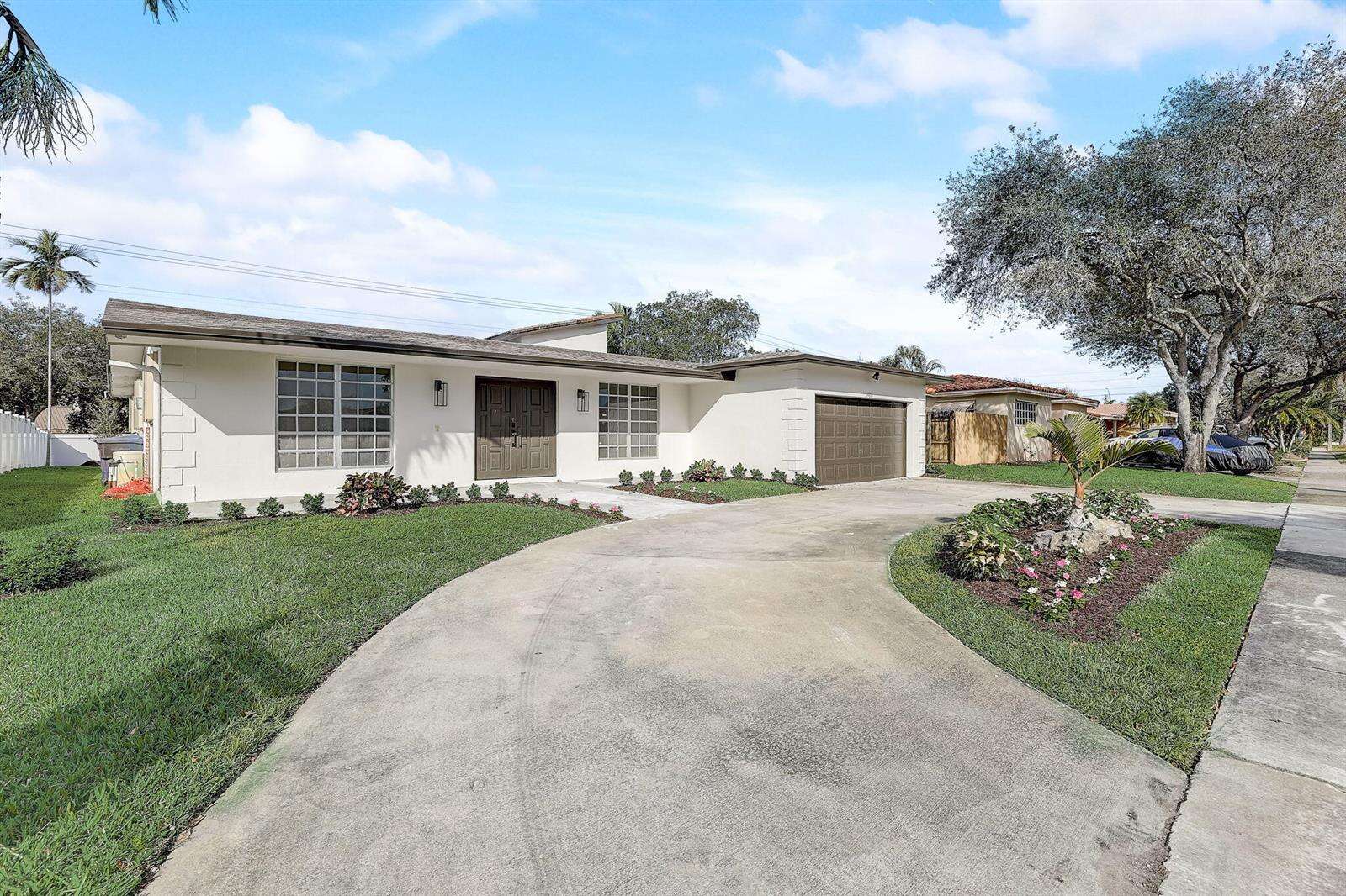 3900 45th, Hollywood, FL 33021 - For Sale photo 36