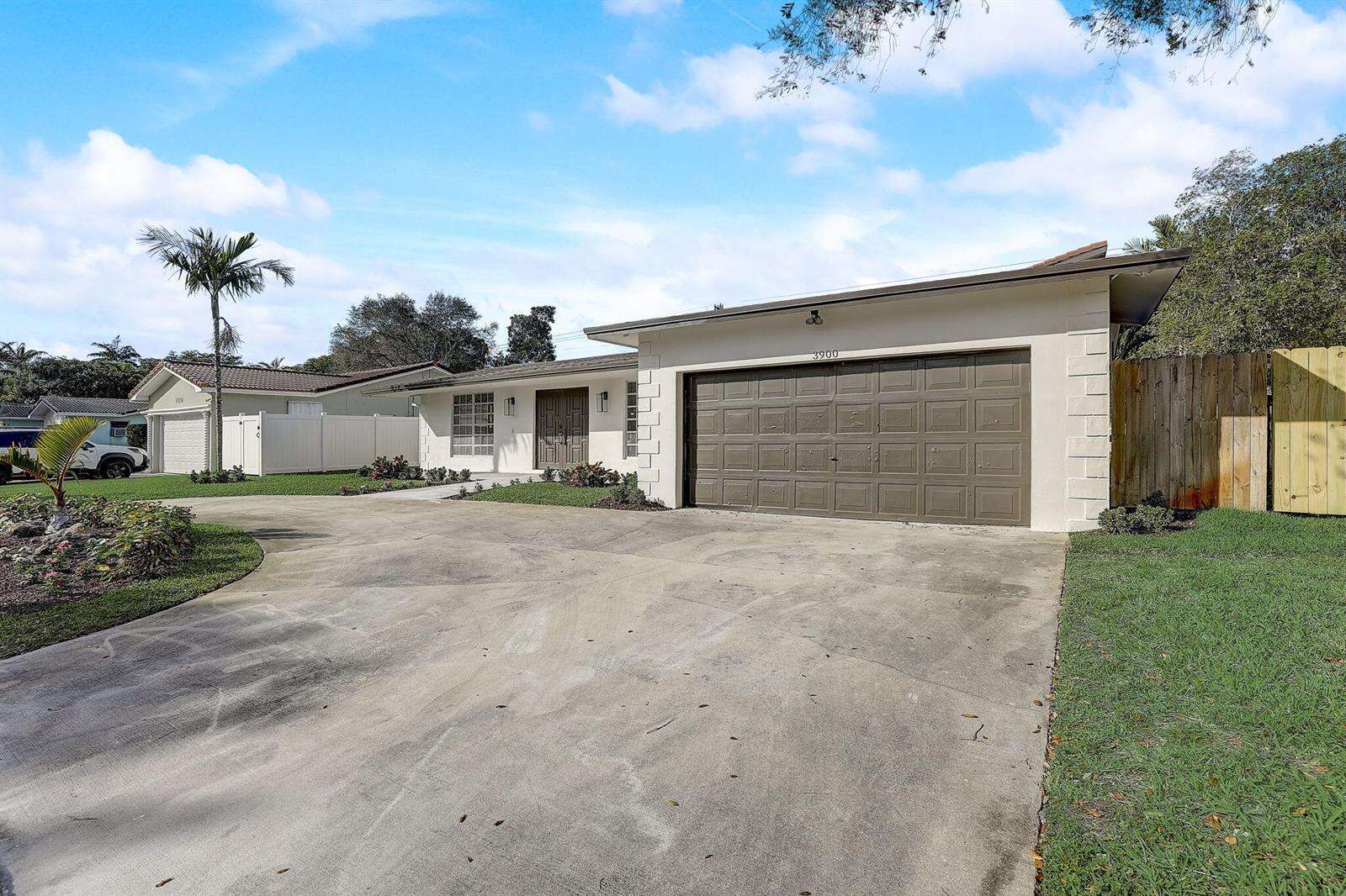 3900 45th, Hollywood, FL 33021 - For Sale photo 38
