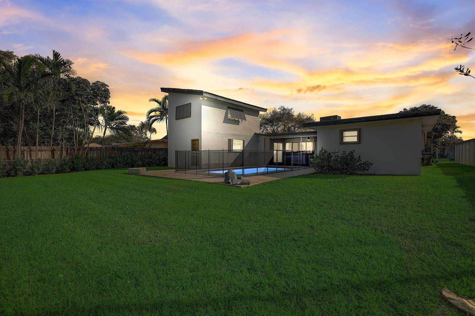 3900 45th, Hollywood, FL 33021 - For Sale photo 41