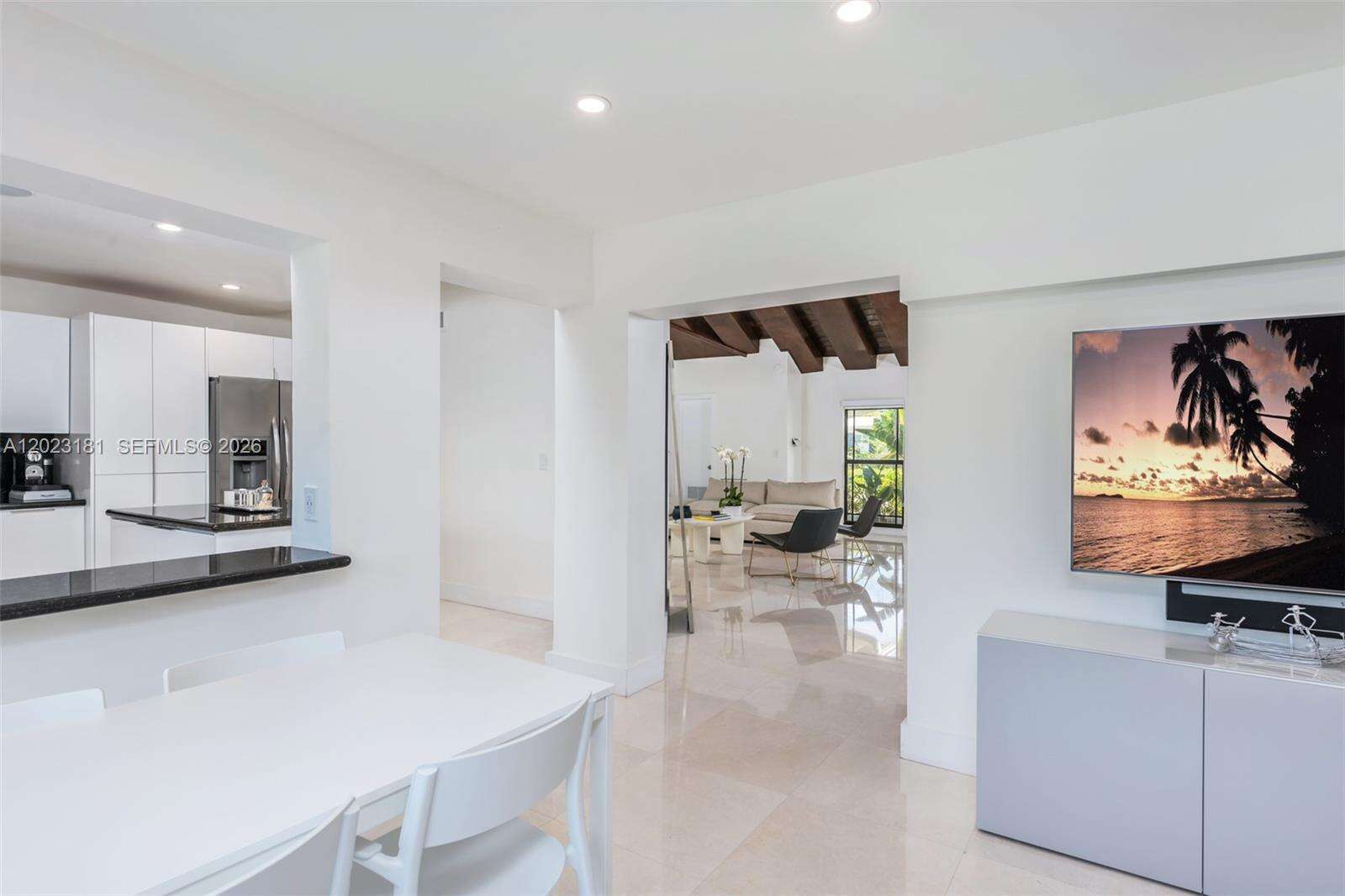 2330 195th St, Miami, FL 33180 - For Sale photo 11