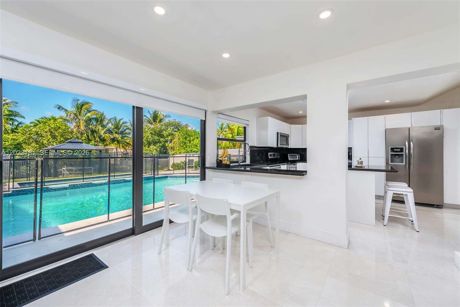 2330 195th St, Miami, FL 33180 - For Sale photo 10