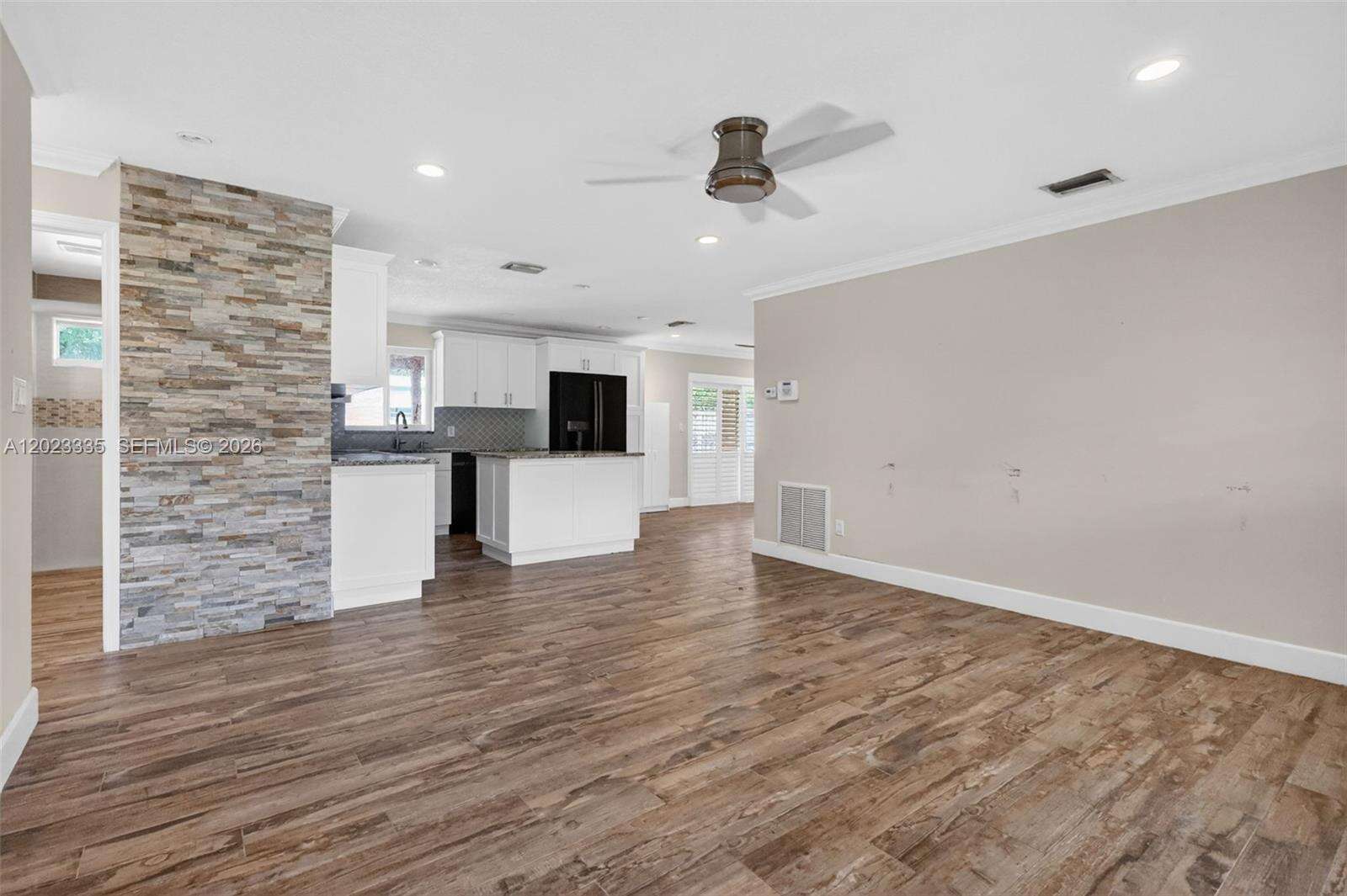 2030 57th Ter, Hollywood, FL 33021 - For Sale photo 4