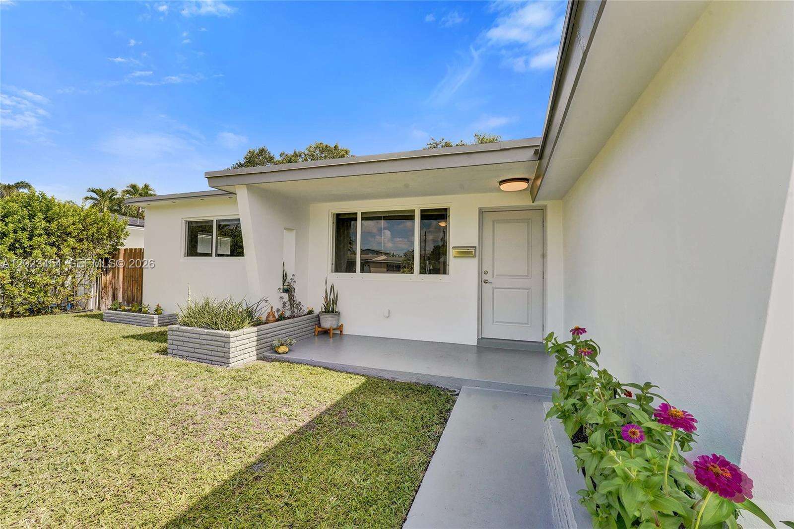 3234 Roosevelt St, Hollywood, FL 33021 - For Sale photo 3