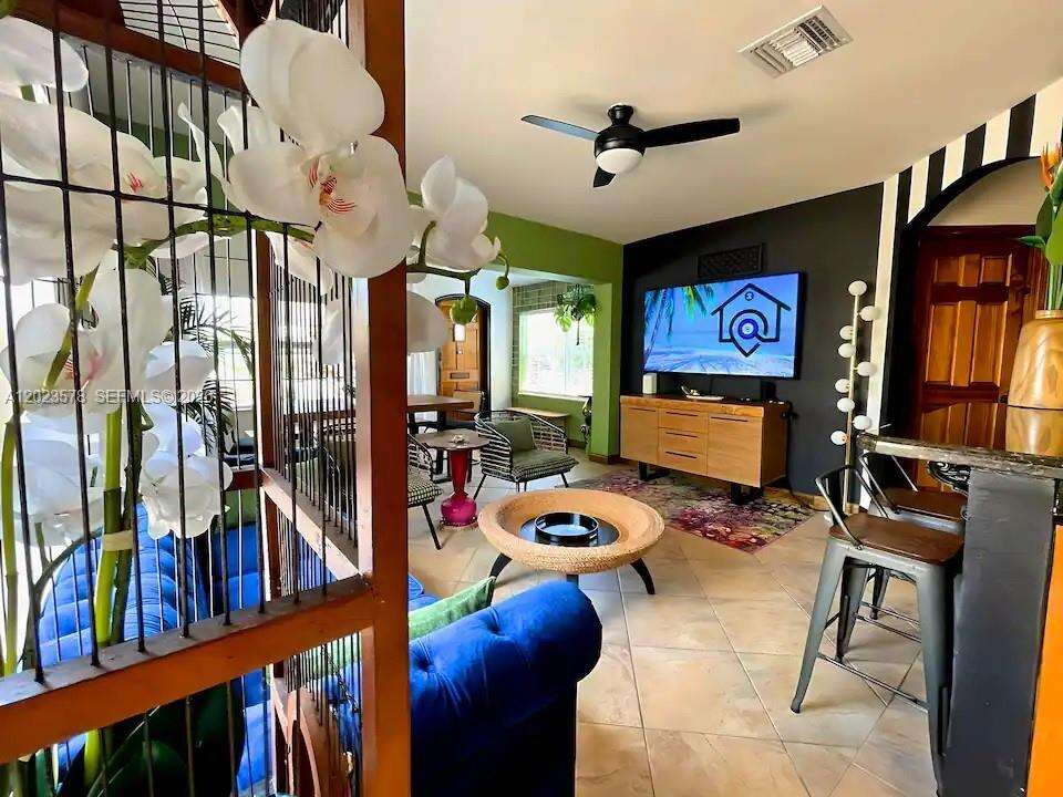 2538 Liberty St, Hollywood, FL 33020 - For Sale photo 16