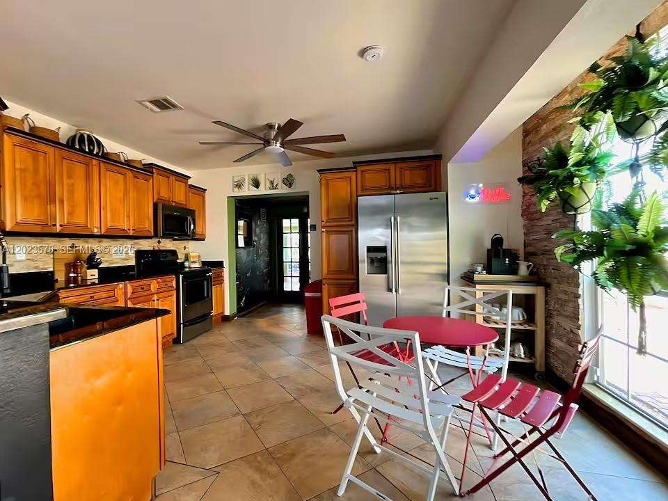 2538 Liberty St, Hollywood, FL 33020 - For Sale photo 19