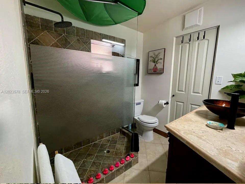 2538 Liberty St, Hollywood, FL 33020 - For Sale photo 5