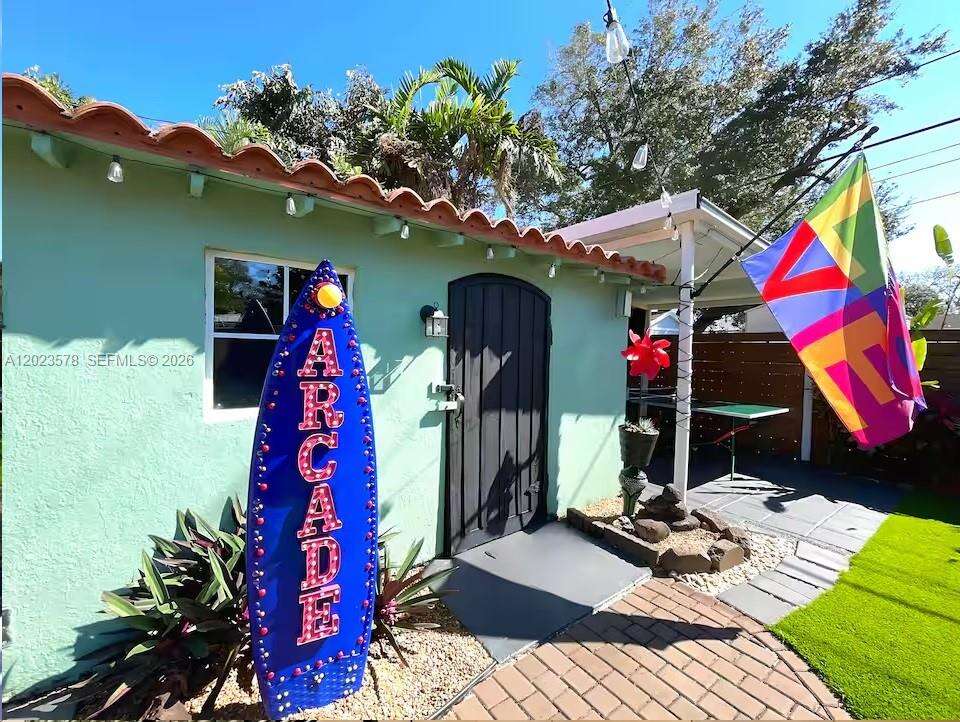 2538 Liberty St, Hollywood, FL 33020 - For Sale photo 41