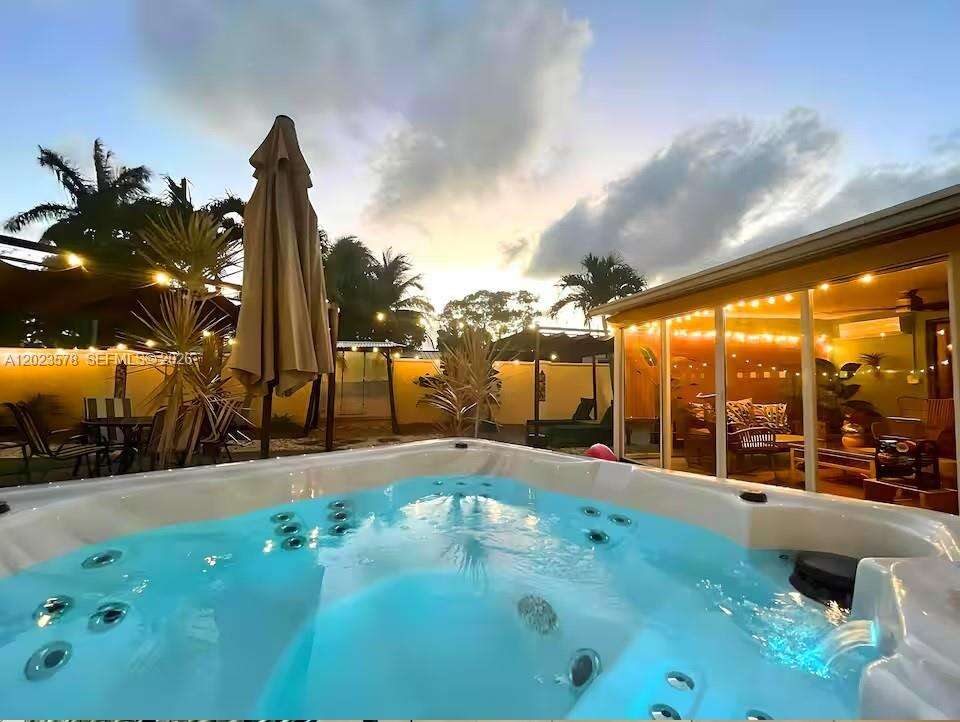 2538 Liberty St, Hollywood, FL 33020 - For Sale photo 49