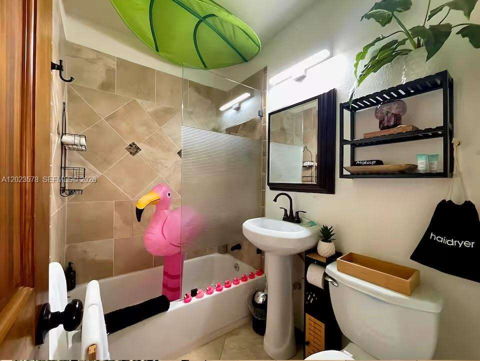 2538 Liberty St, Hollywood, FL 33020 - For Sale photo 6