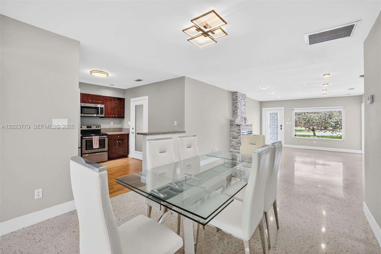 709 9th Ct, Hallandale Beach, FL 33009 - For Sale photo 17