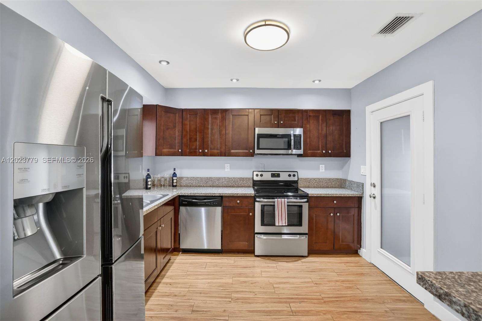 709 9th Ct, Hallandale Beach, FL 33009 - For Sale photo 18