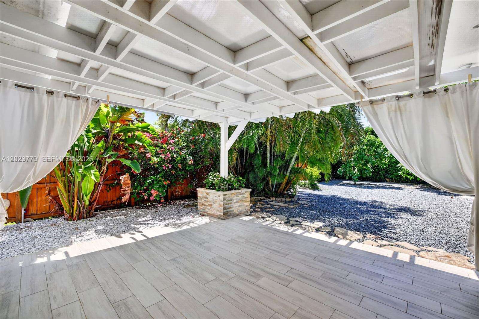 709 9th Ct, Hallandale Beach, FL 33009 - For Sale photo 36