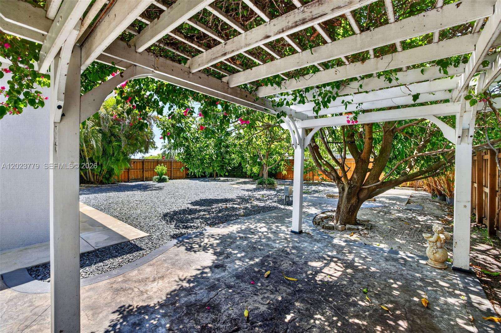 709 9th Ct, Hallandale Beach, FL 33009 - For Sale photo 40