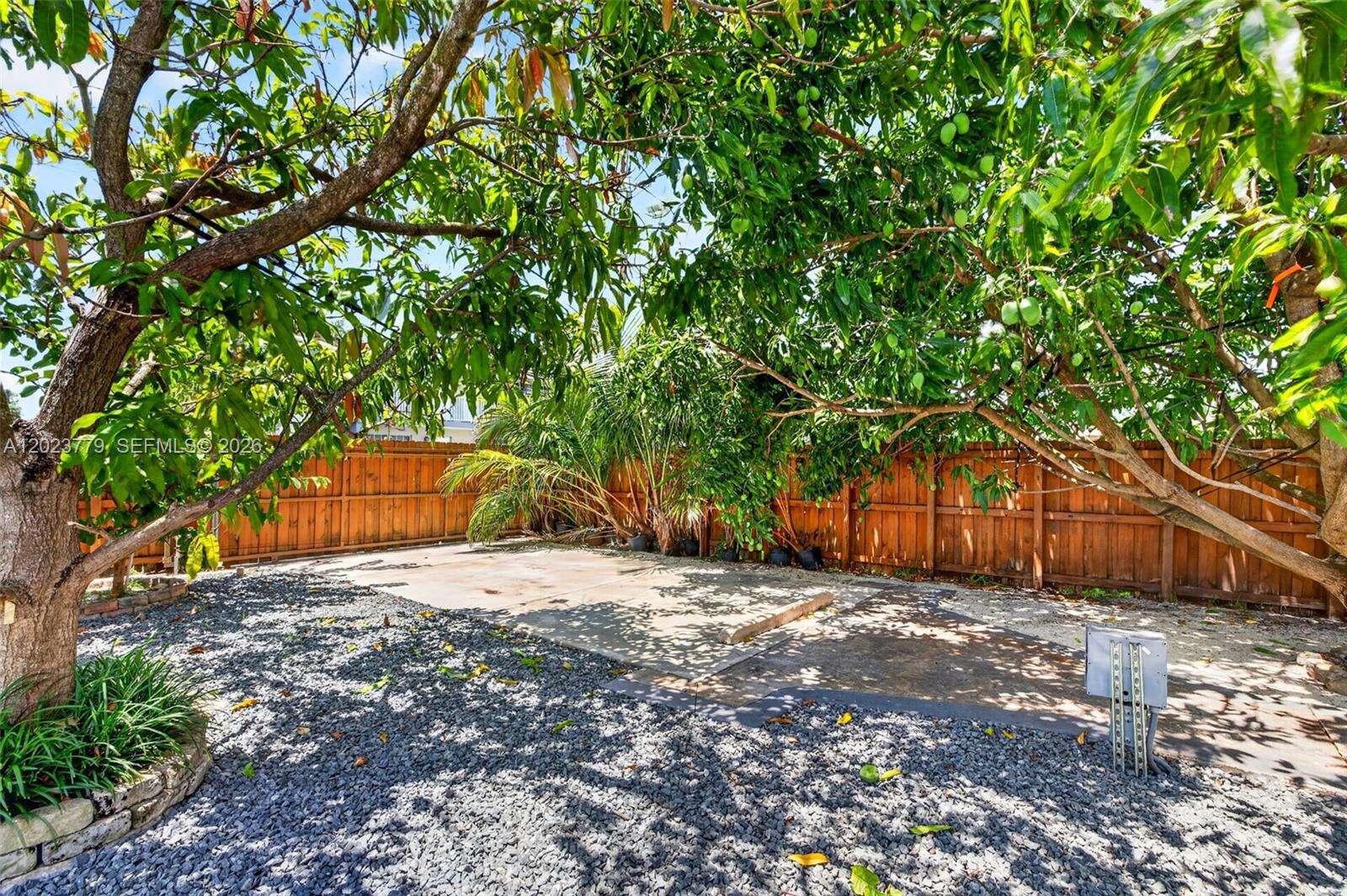 709 9th Ct, Hallandale Beach, FL 33009 - For Sale photo 41