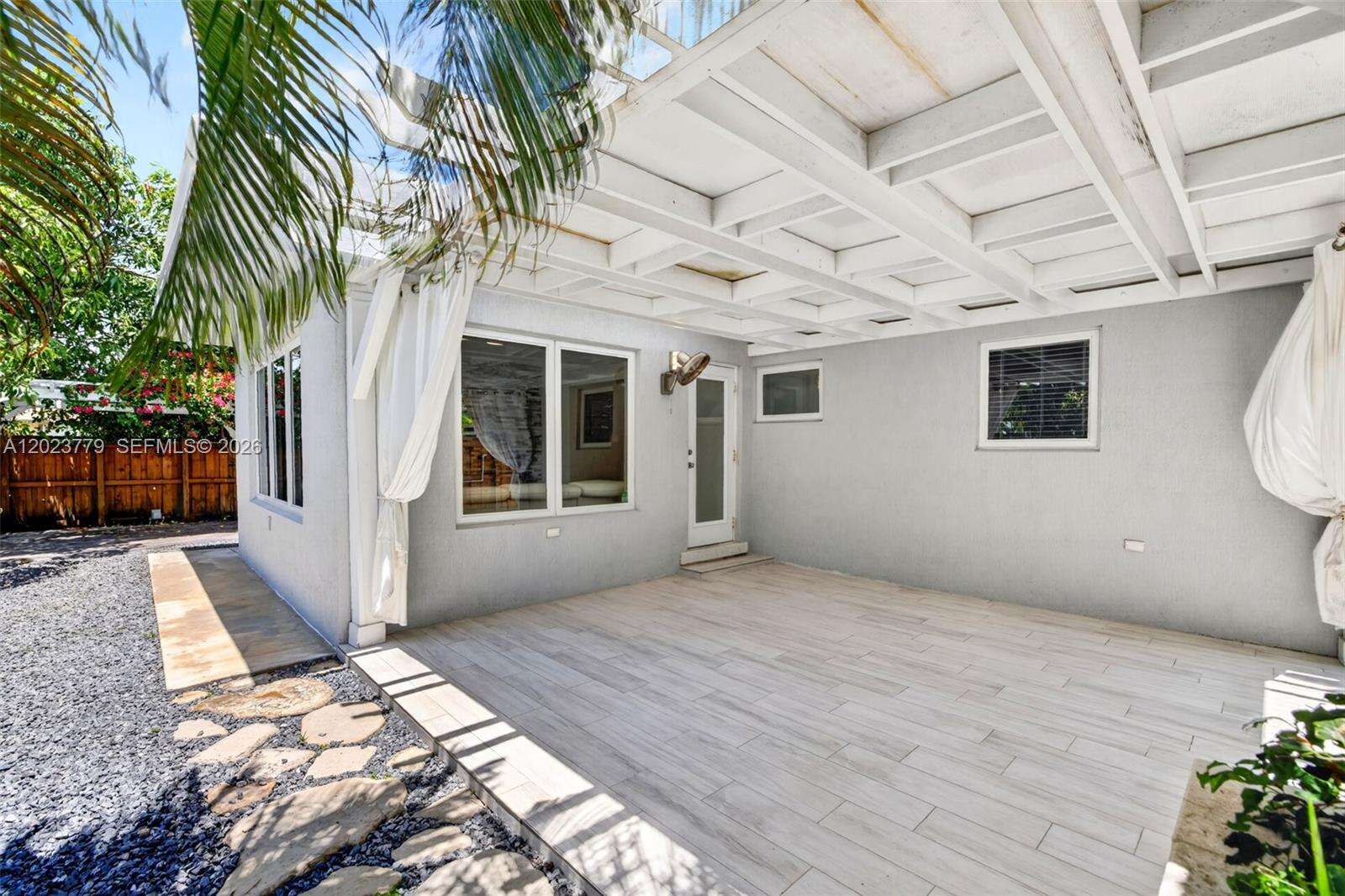 709 9th Ct, Hallandale Beach, FL 33009 - For Sale photo 46