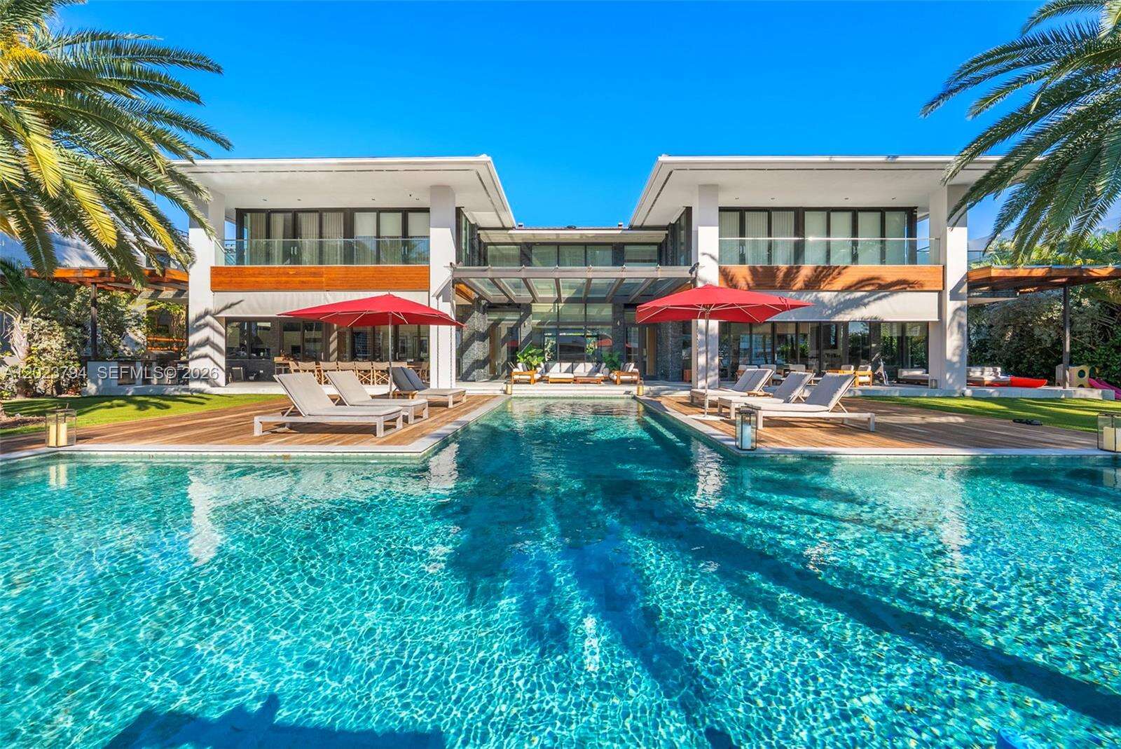 385 Centre Is, Golden Beach, FL 33160 - For Sale photo 3