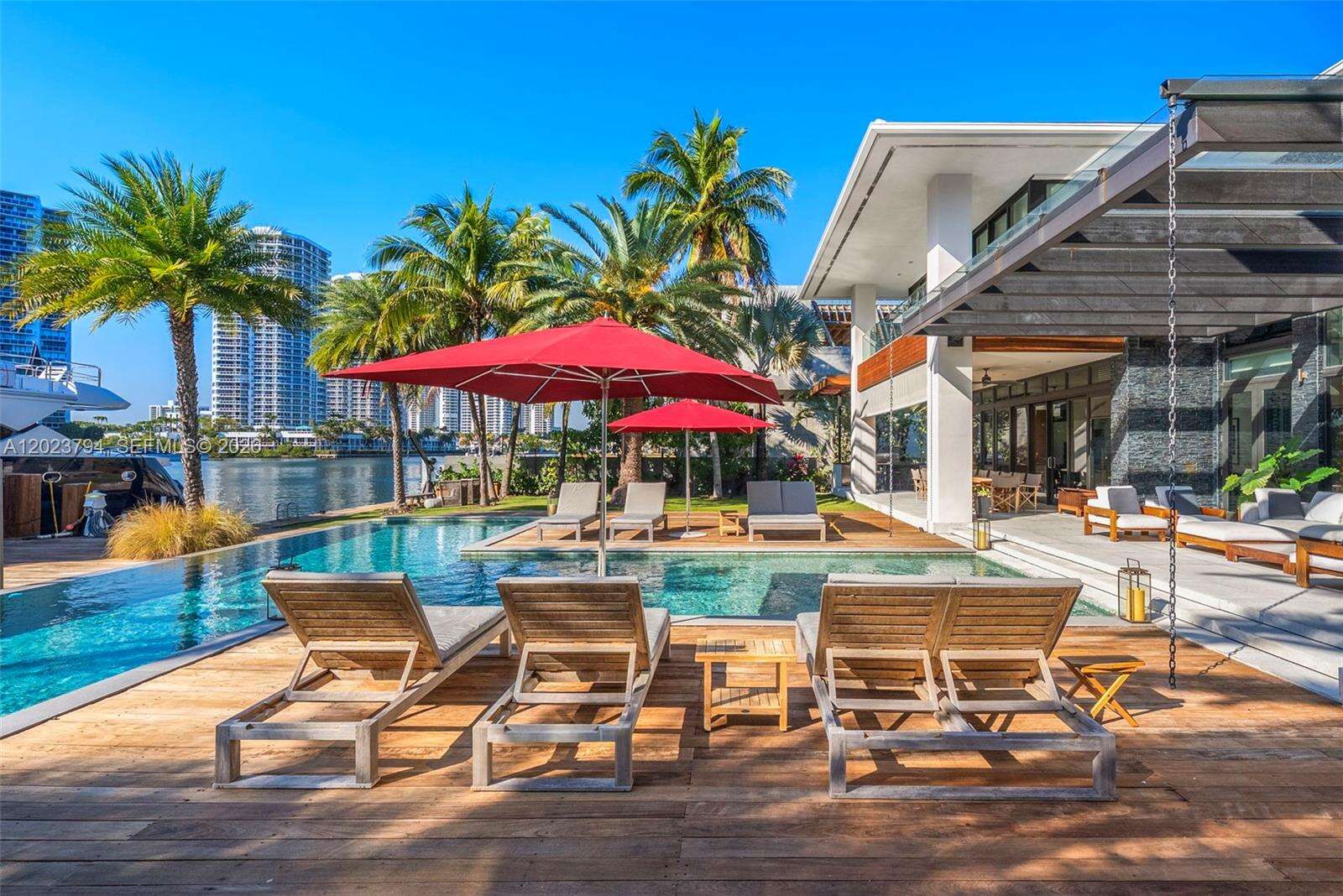385 Centre Is, Golden Beach, FL 33160 - For Sale photo 82