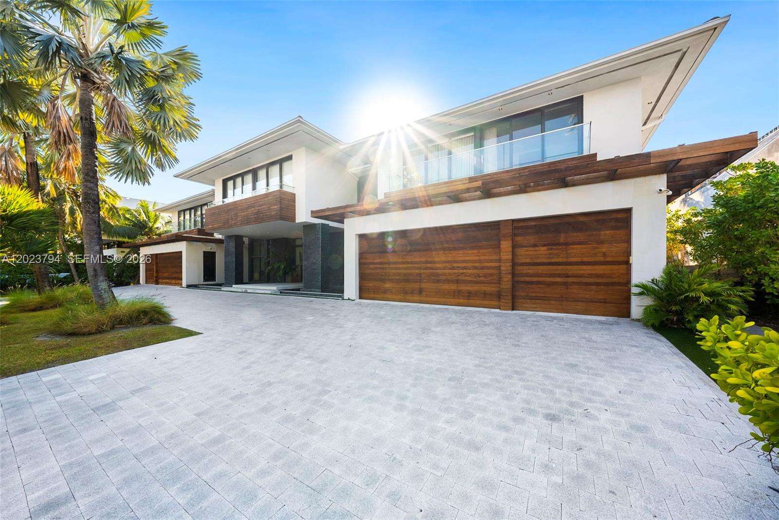 385 Centre Is, Golden Beach, FL 33160 - For Sale photo 86