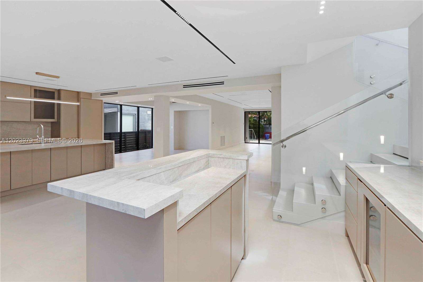 330 19th Rd, Miami, FL 33129 - For Sale photo 17
