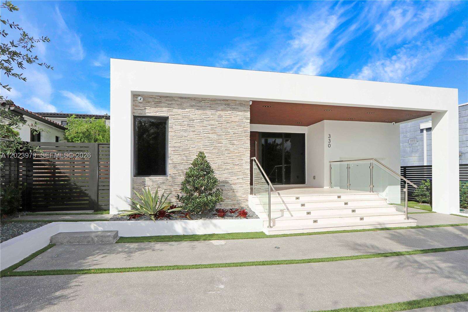 330 19th Rd, Miami, FL 33129 - For Sale photo 3
