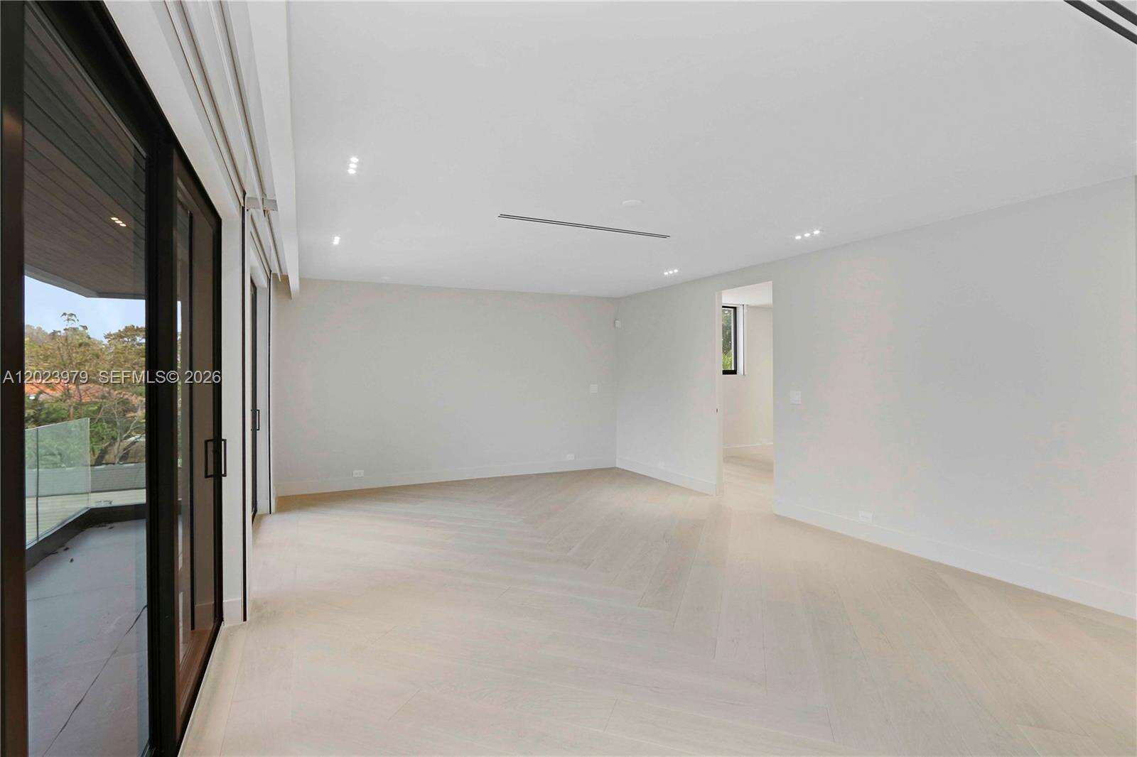 330 19th Rd, Miami, FL 33129 - For Sale photo 21