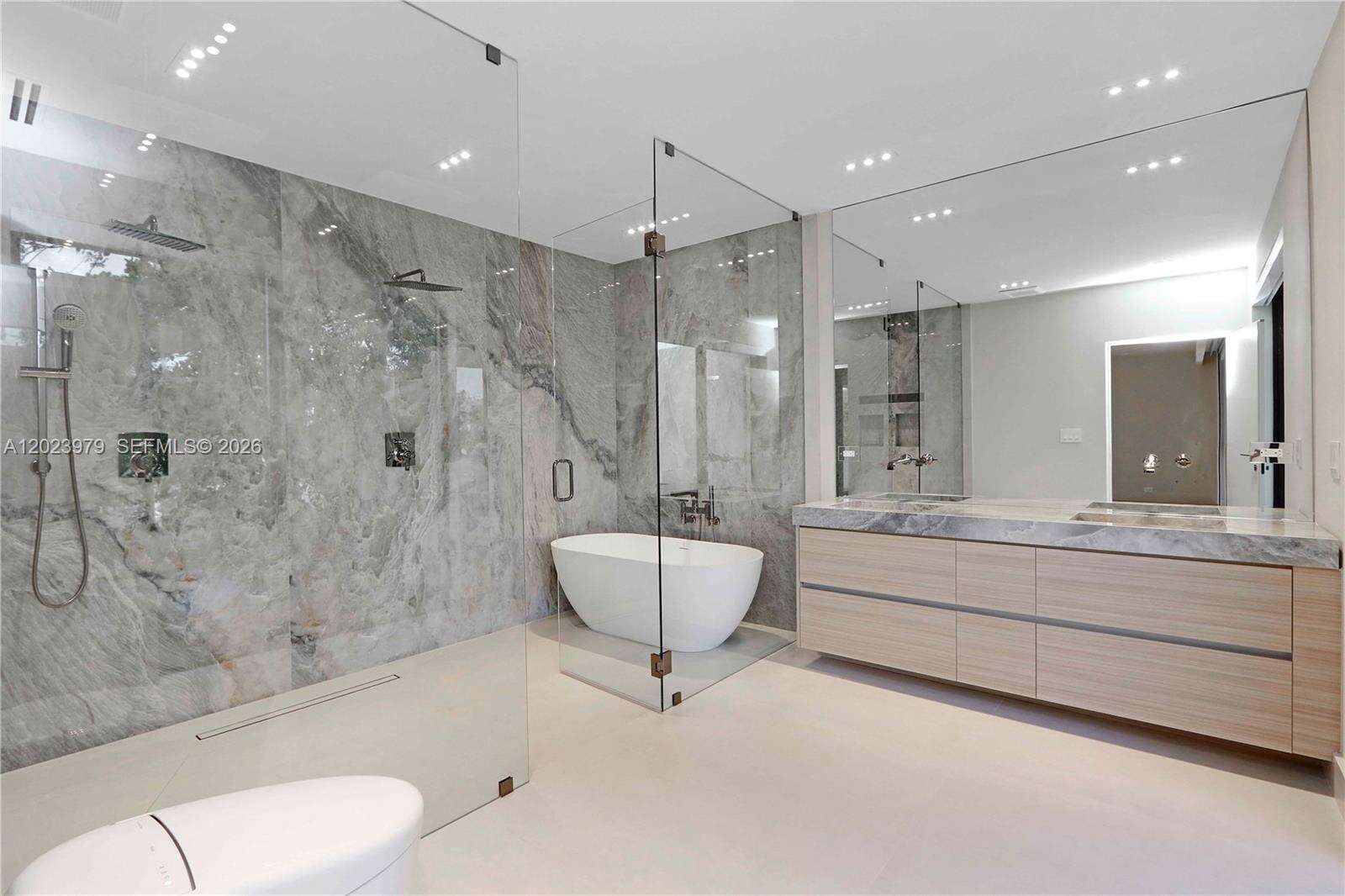 330 19th Rd, Miami, FL 33129 - For Sale photo 22