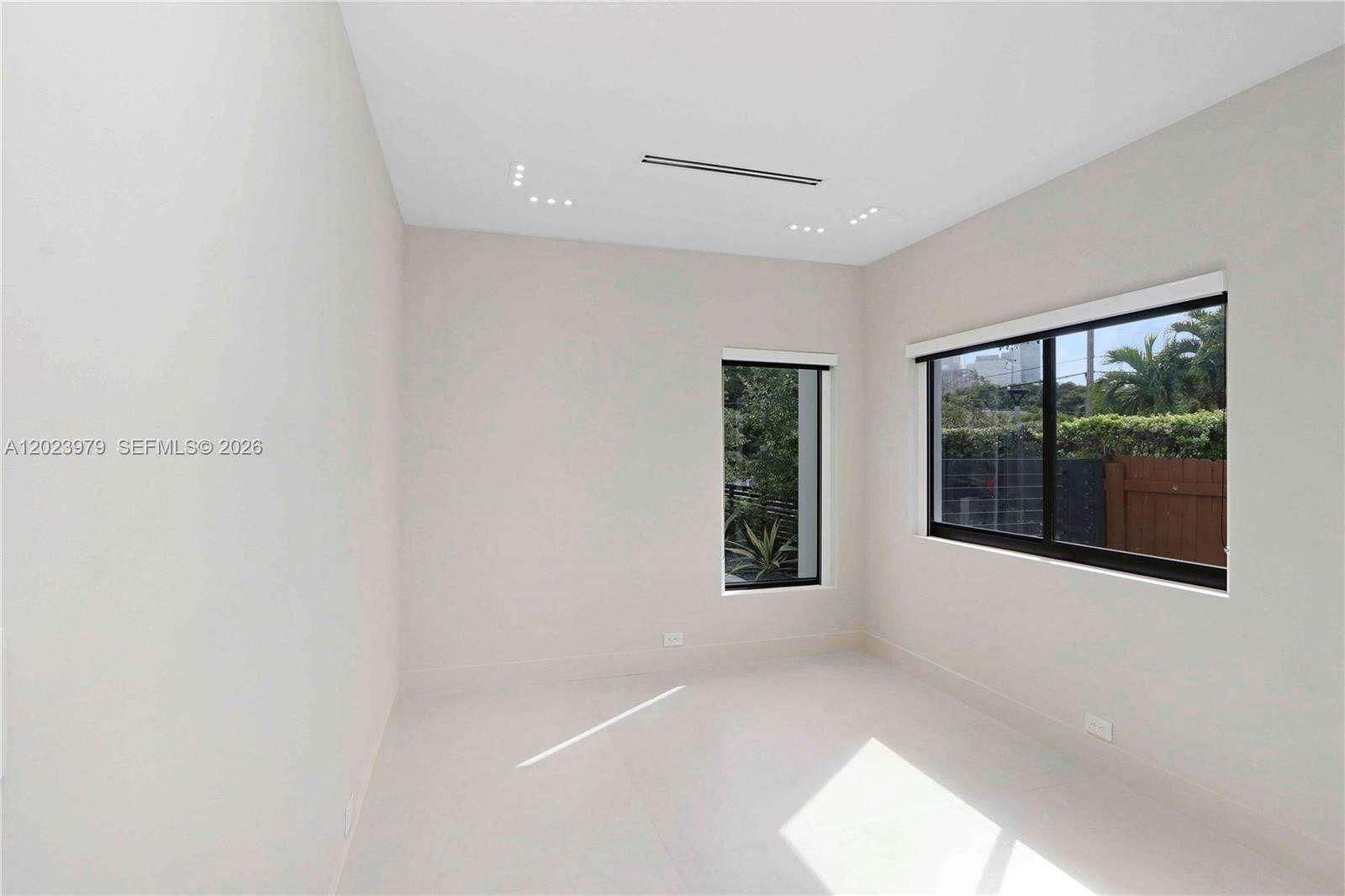 330 19th Rd, Miami, FL 33129 - For Sale photo 26