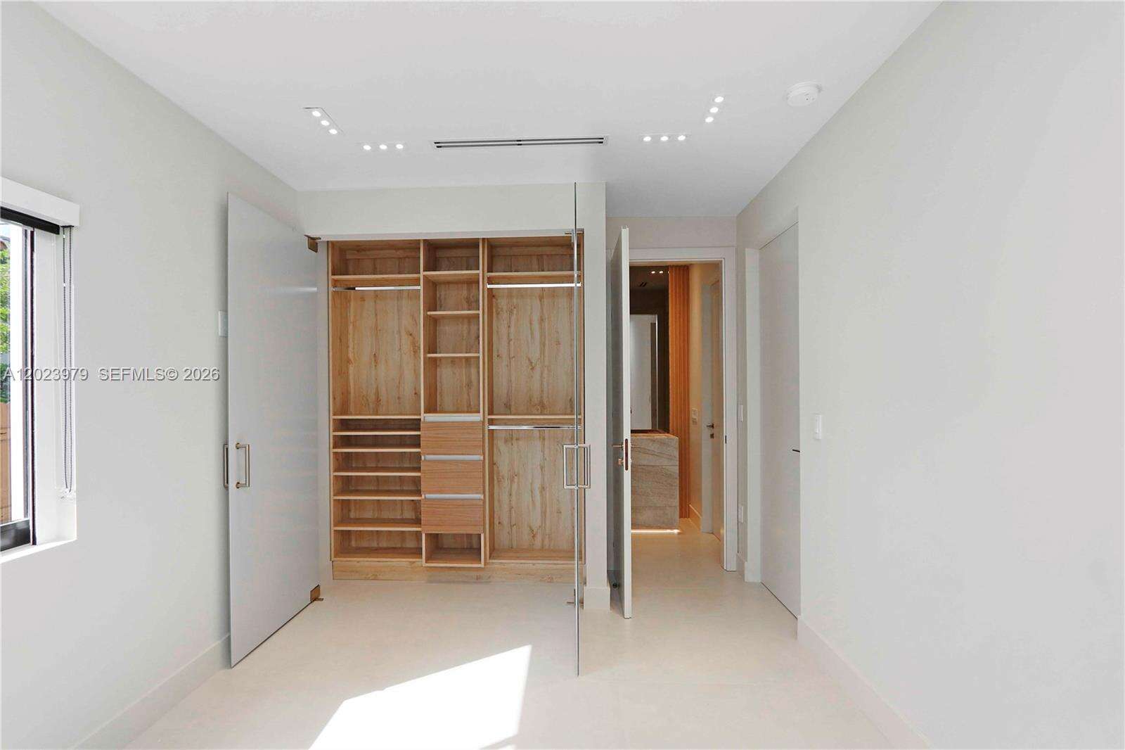330 19th Rd, Miami, FL 33129 - For Sale photo 27