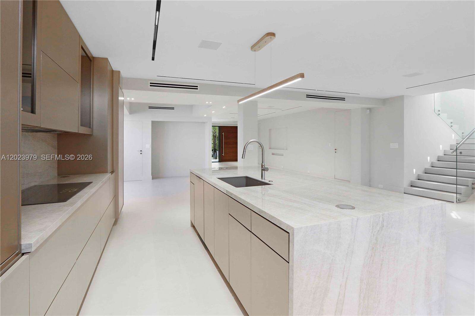 330 19th Rd, Miami, FL 33129 - For Sale photo 10