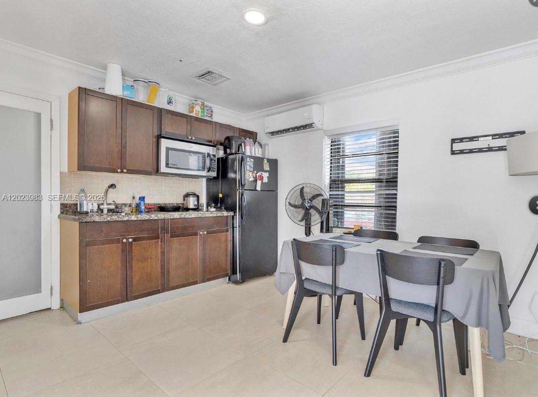 Hollywood, FL 33019 - For Sale photo 17