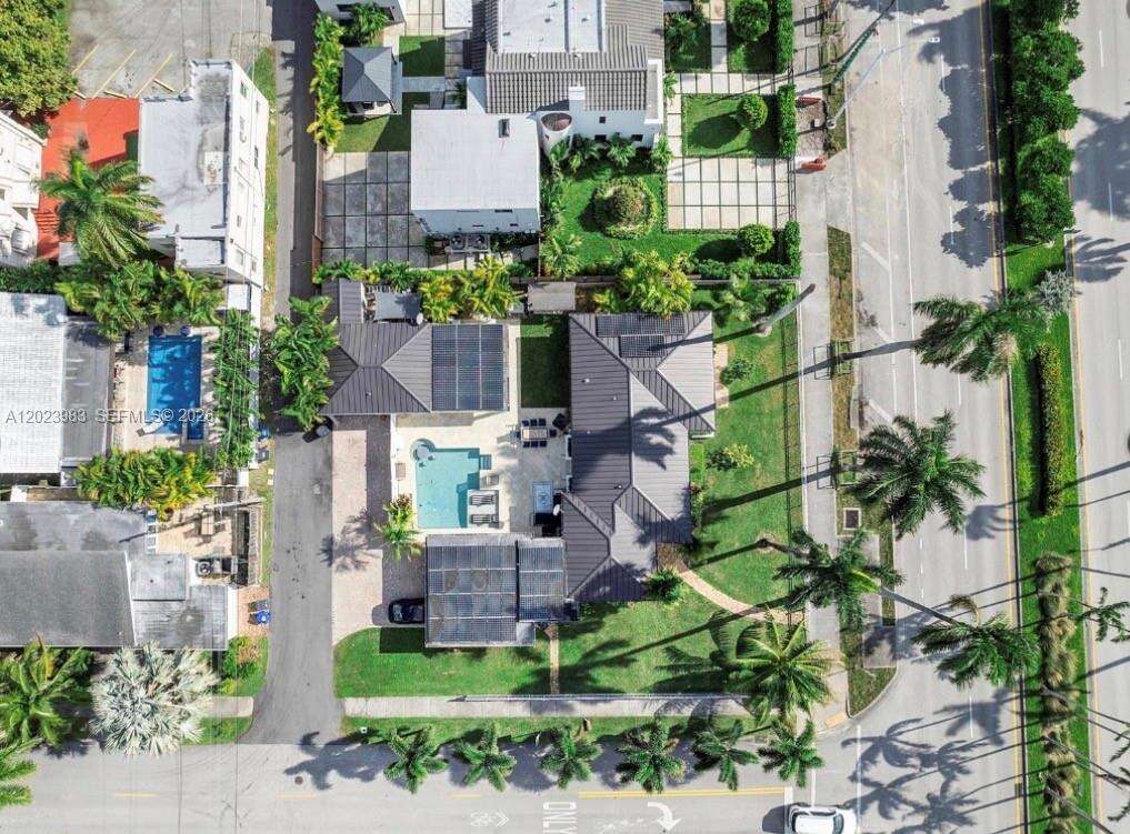 Hollywood, FL 33019 - For Sale photo 34