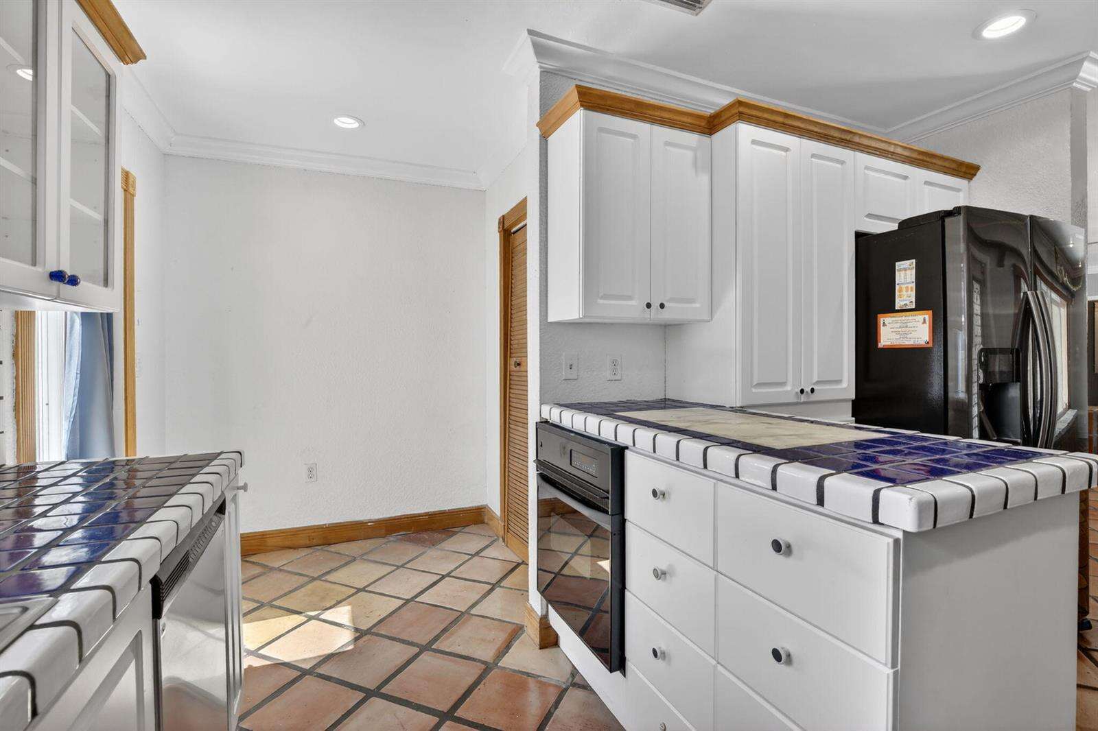 742 Hollywood, Hollywood, FL 33019 - For Sale photo 12