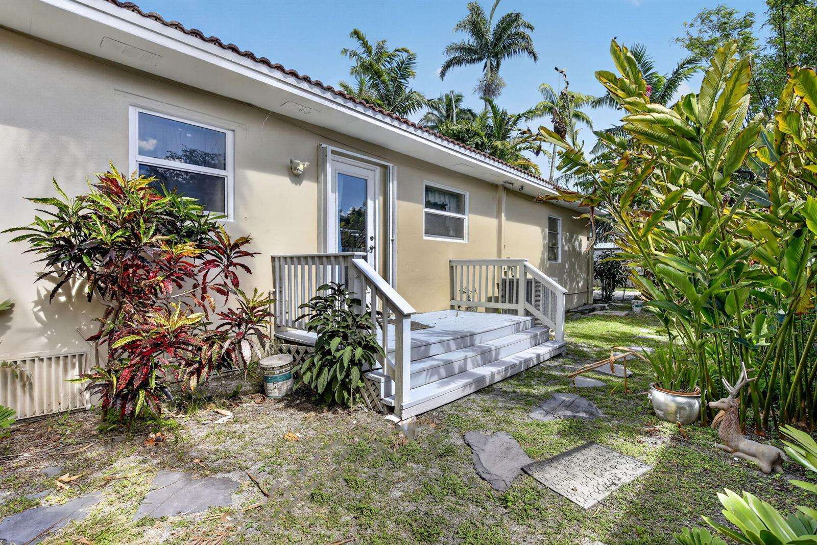 742 Hollywood, Hollywood, FL 33019 - For Sale photo 41