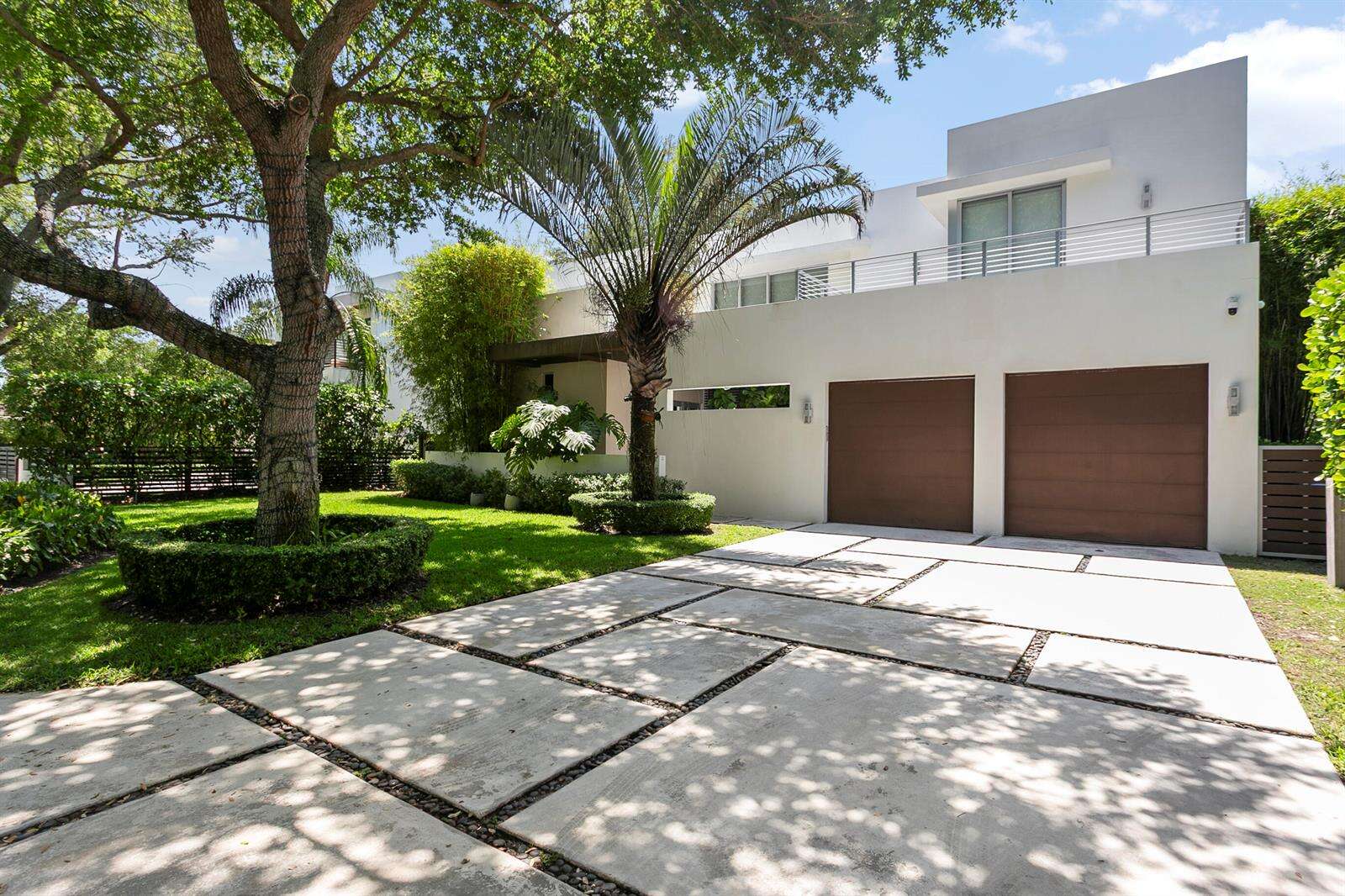 7700 53rd, Miami, FL 33143 - For Sale photo 1