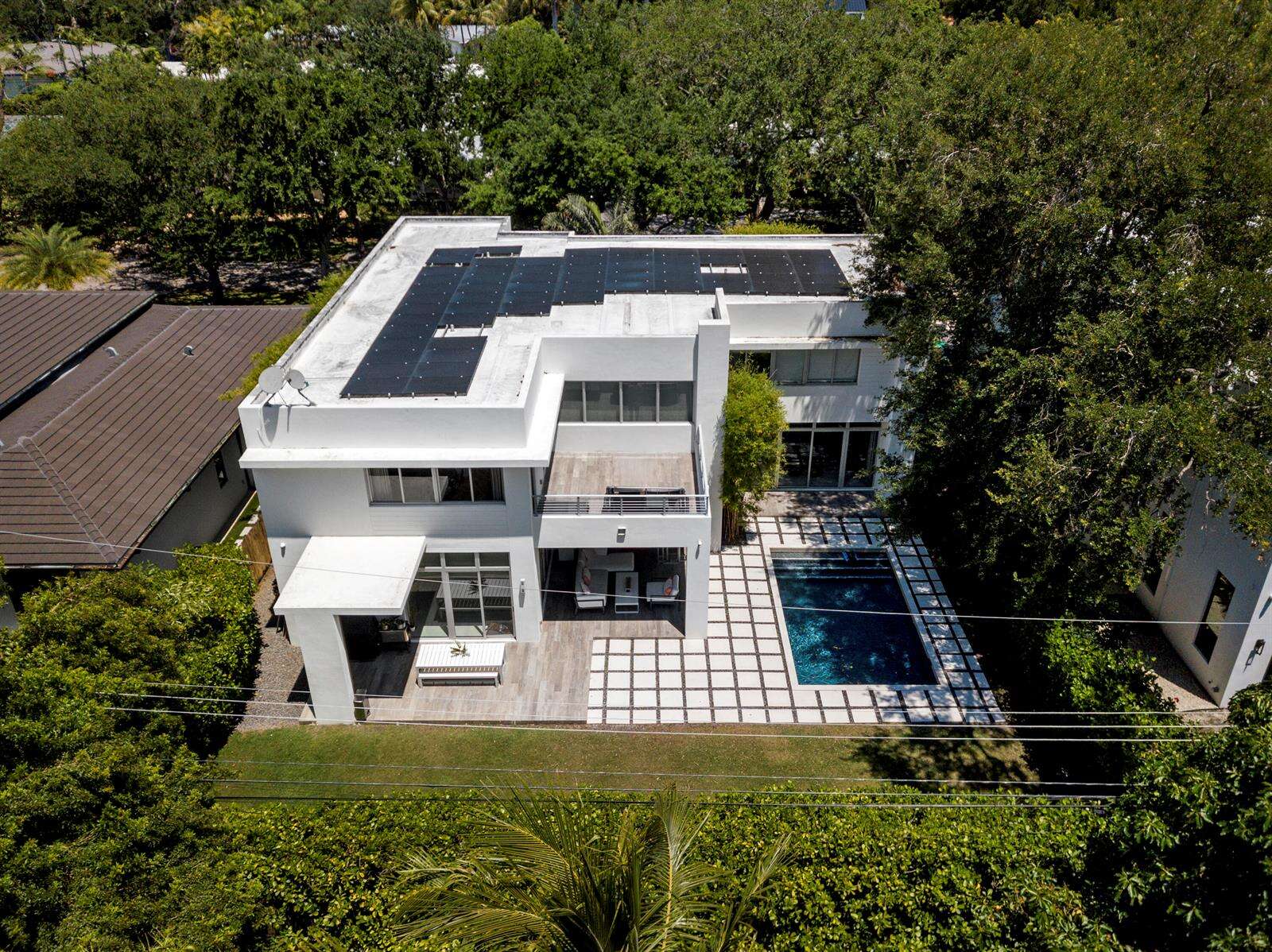 7700 53rd, Miami, FL 33143 - For Sale photo 3