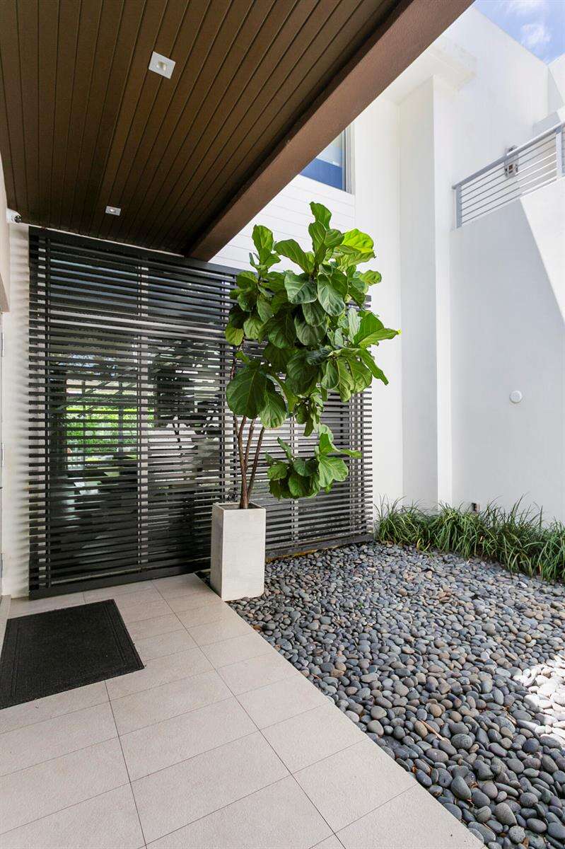 7700 53rd, Miami, FL 33143 - For Sale photo 6