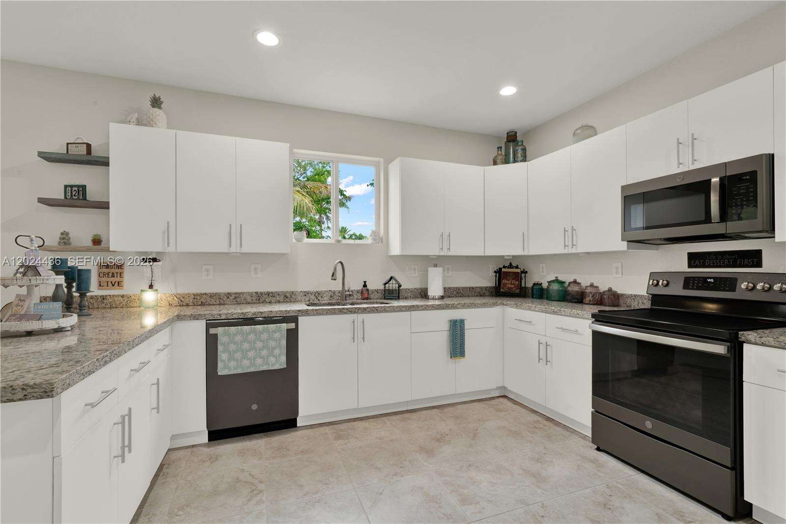 1730 21st St, Homestead, FL 33030 - For Sale photo 17