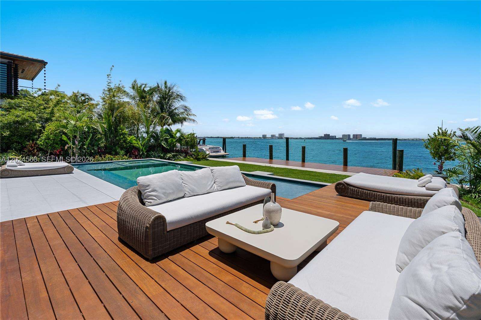 857 Shore Dr, Miami Beach, FL 33141 - For Sale photo 29