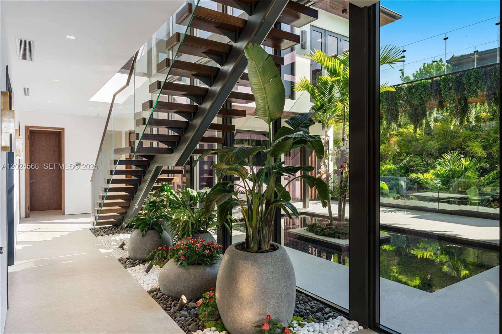 857 Shore Dr, Miami Beach, FL 33141 - For Sale photo 9