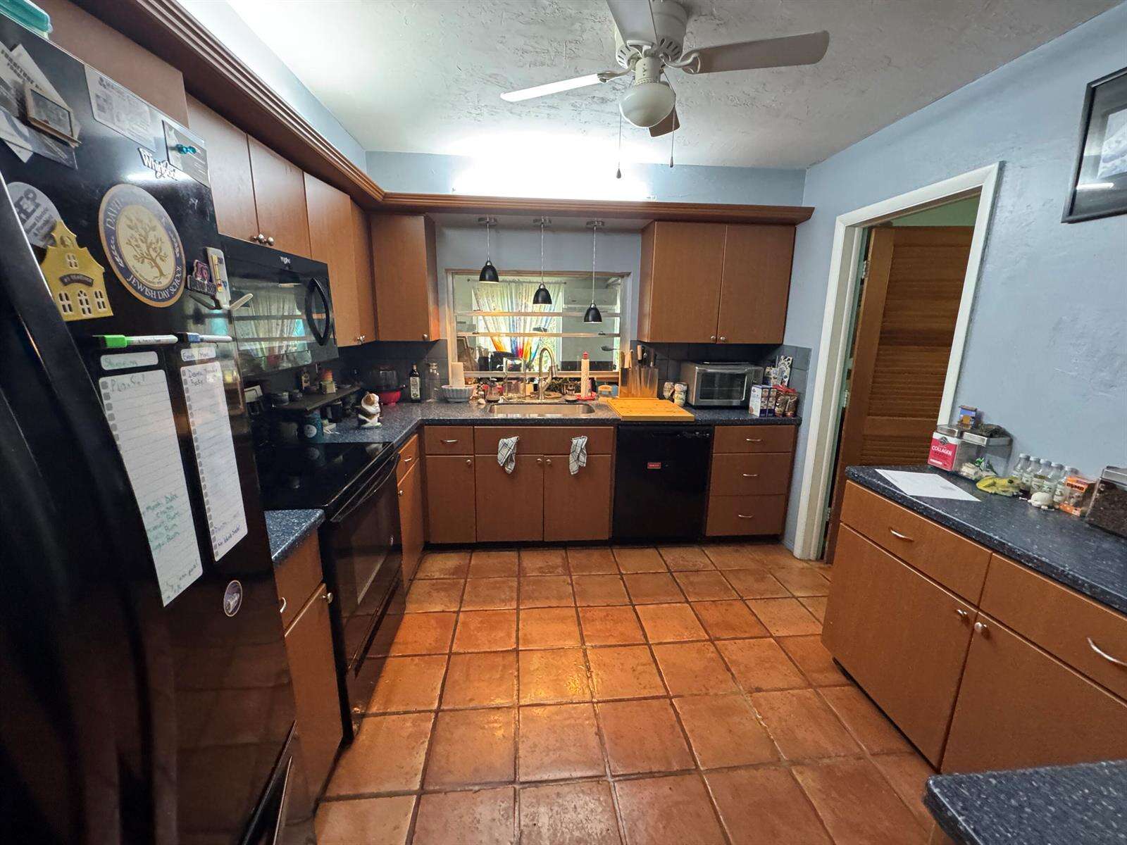 8780 11th, Pembroke Pines, FL 33024 - Pending Sale photo 15