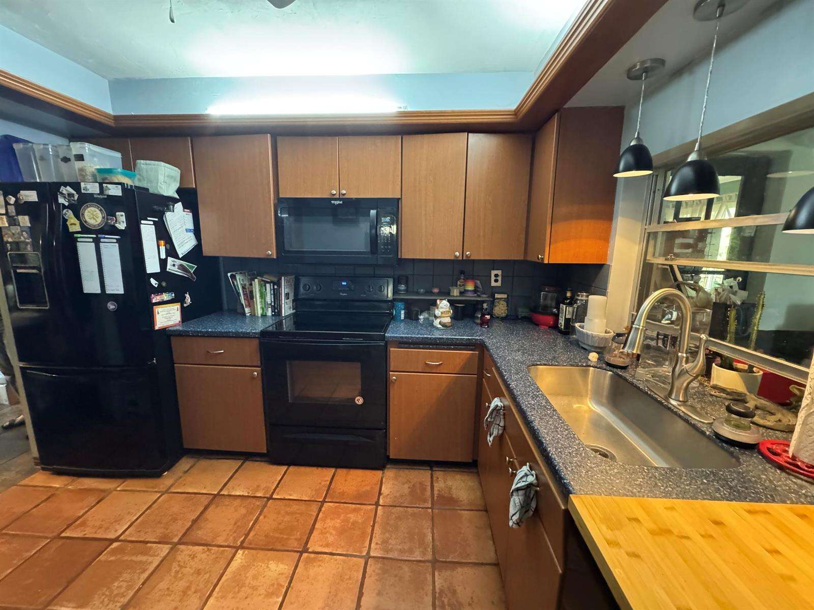 8780 11th, Pembroke Pines, FL 33024 - Pending Sale photo 16