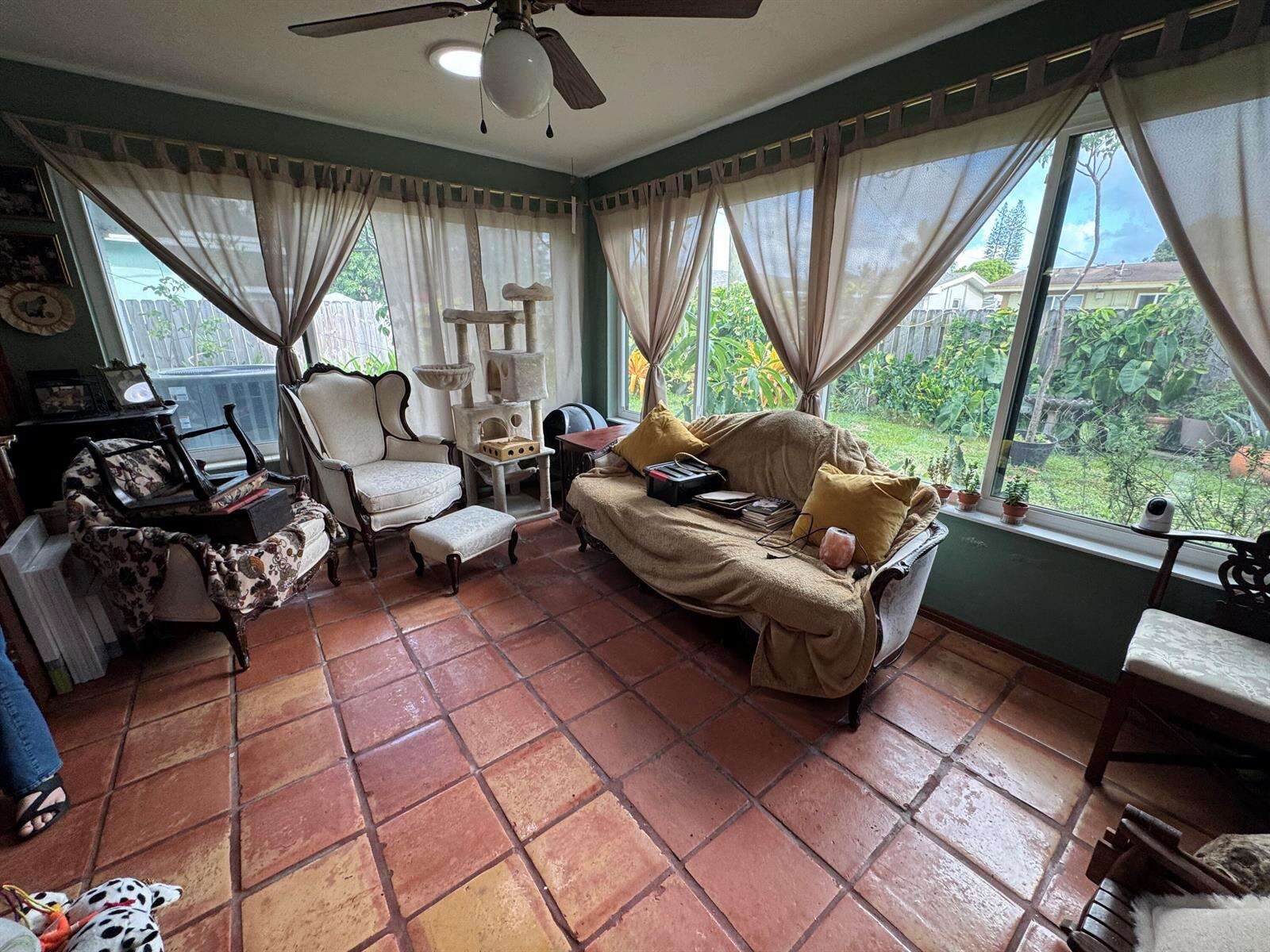 8780 11th, Pembroke Pines, FL 33024 - Pending Sale photo 22