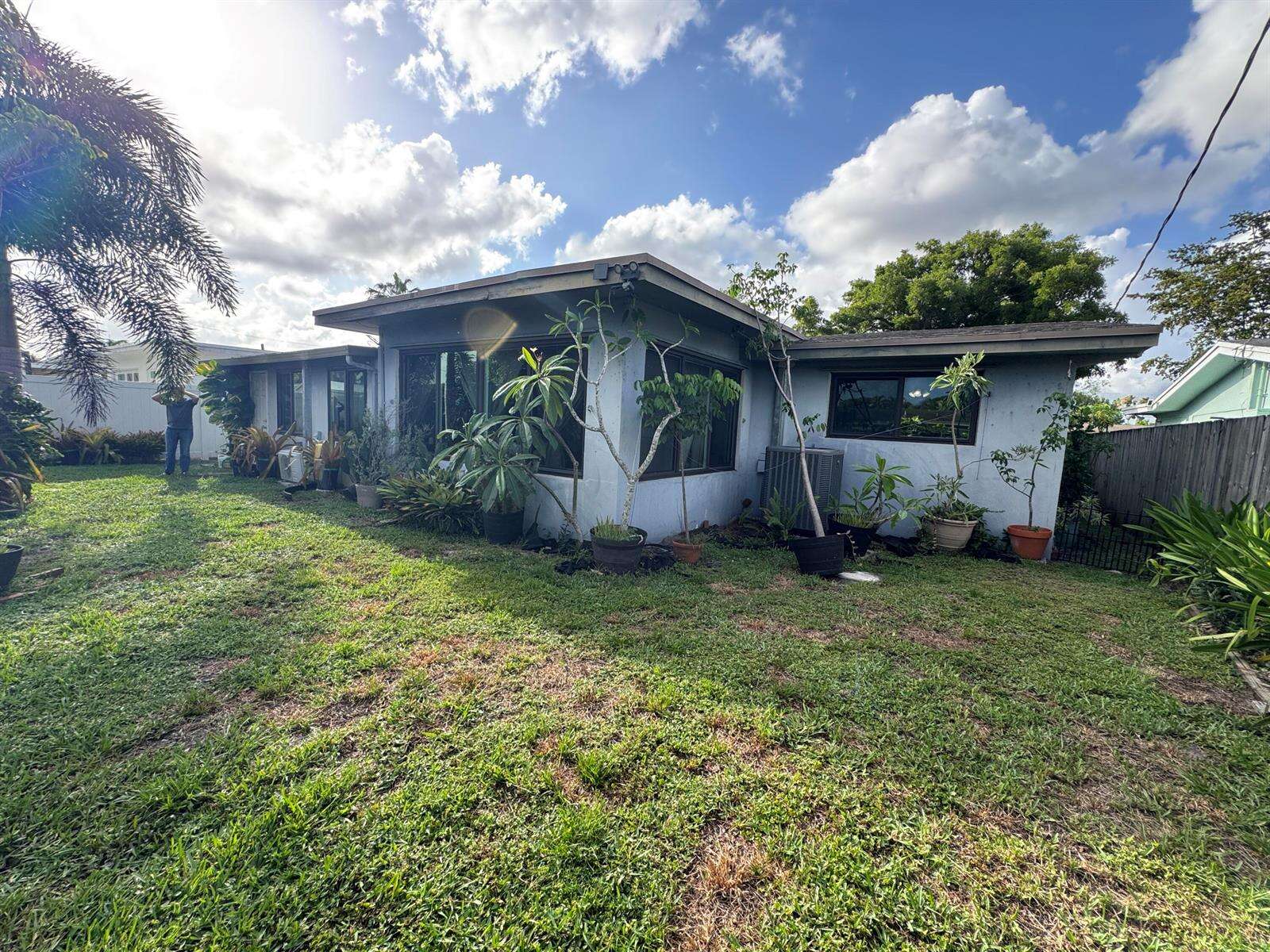 8780 11th, Pembroke Pines, FL 33024 - Pending Sale photo 40