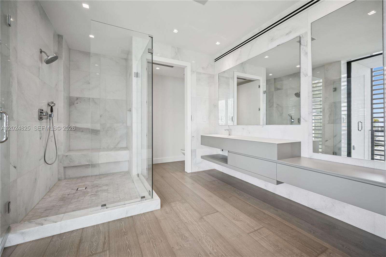 420 Hibiscus Dr, Miami Beach, FL 33139 - For Sale photo 21